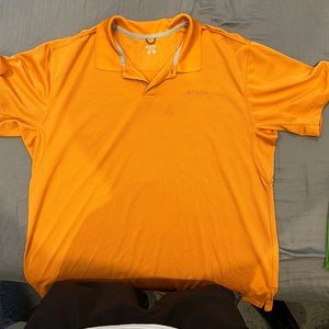 Columbia polo short sleeve T-shirt